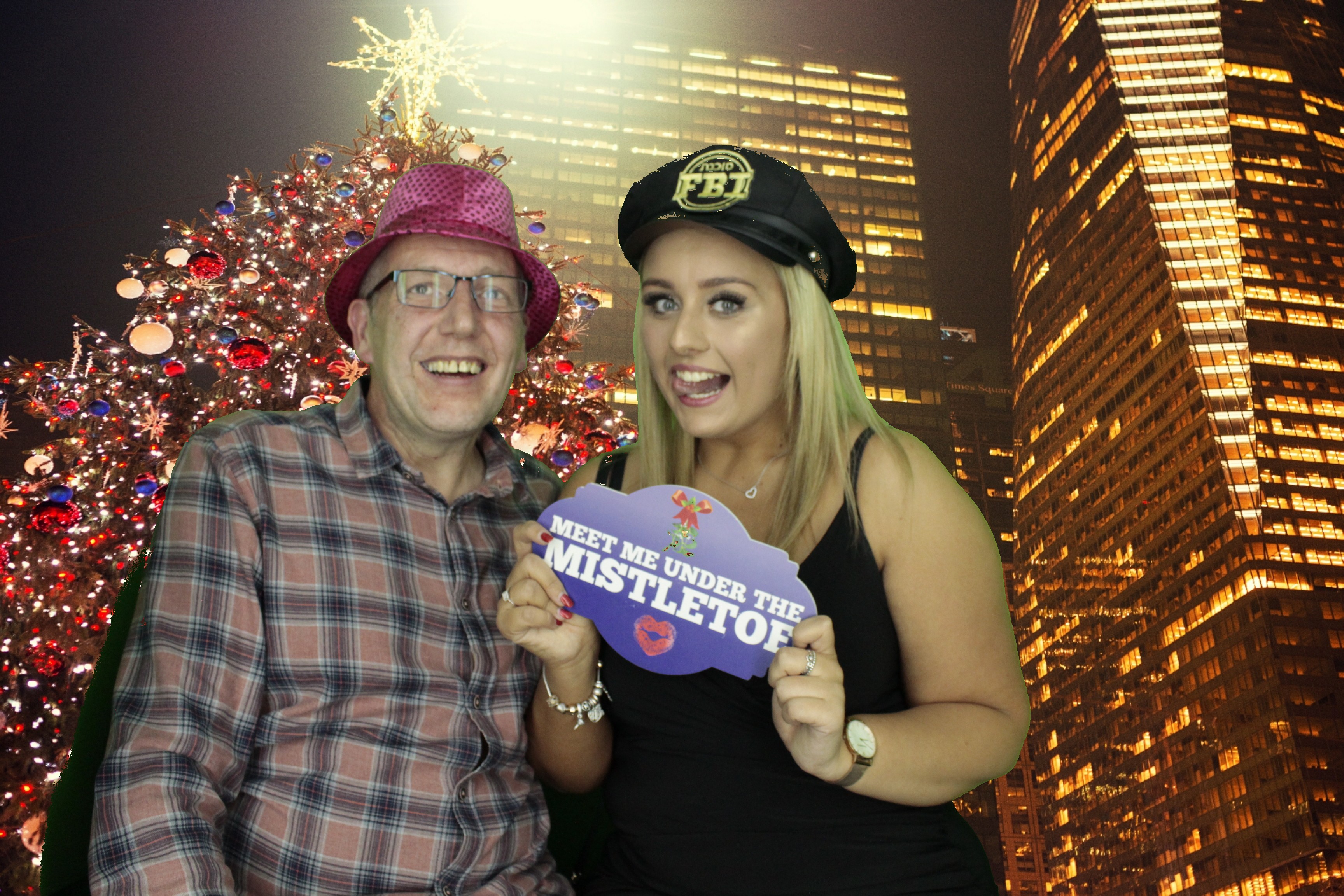 Ocean Network Express Christmas Party 2019 | View more photos from the event at gallery.myphotoboothexperience.co.uk/u/MyPhotoBoothExperienceLtd/Ocean-Network-Express-Christmas-Party-2019